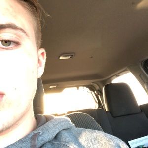 Meet your Posher, Cameron